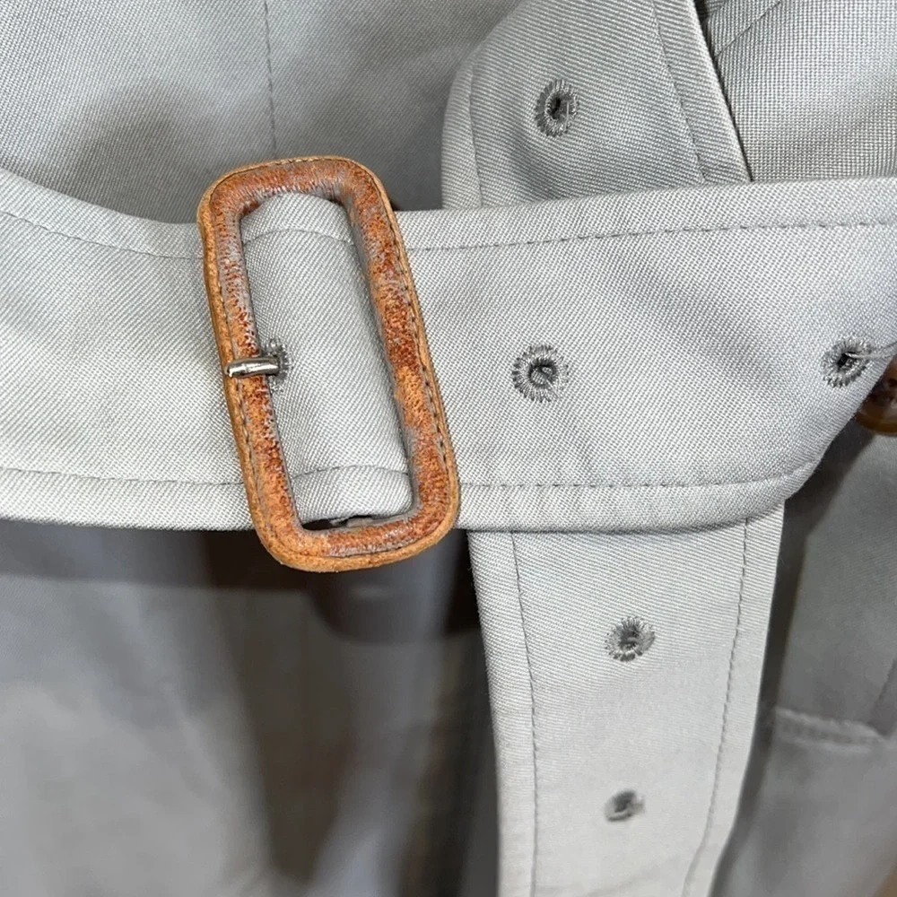 Burberry Sz 12L Vintage Burberrys Gray Trench Coat With Wool Zip Out Lining - Picture 8 of 16